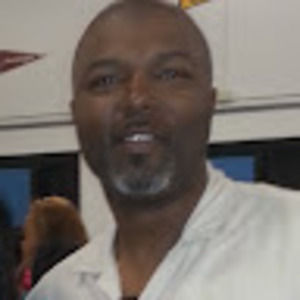 Meet your Posher, Derrick